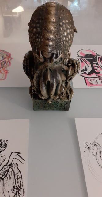 statue5.jpg statue5.jpg